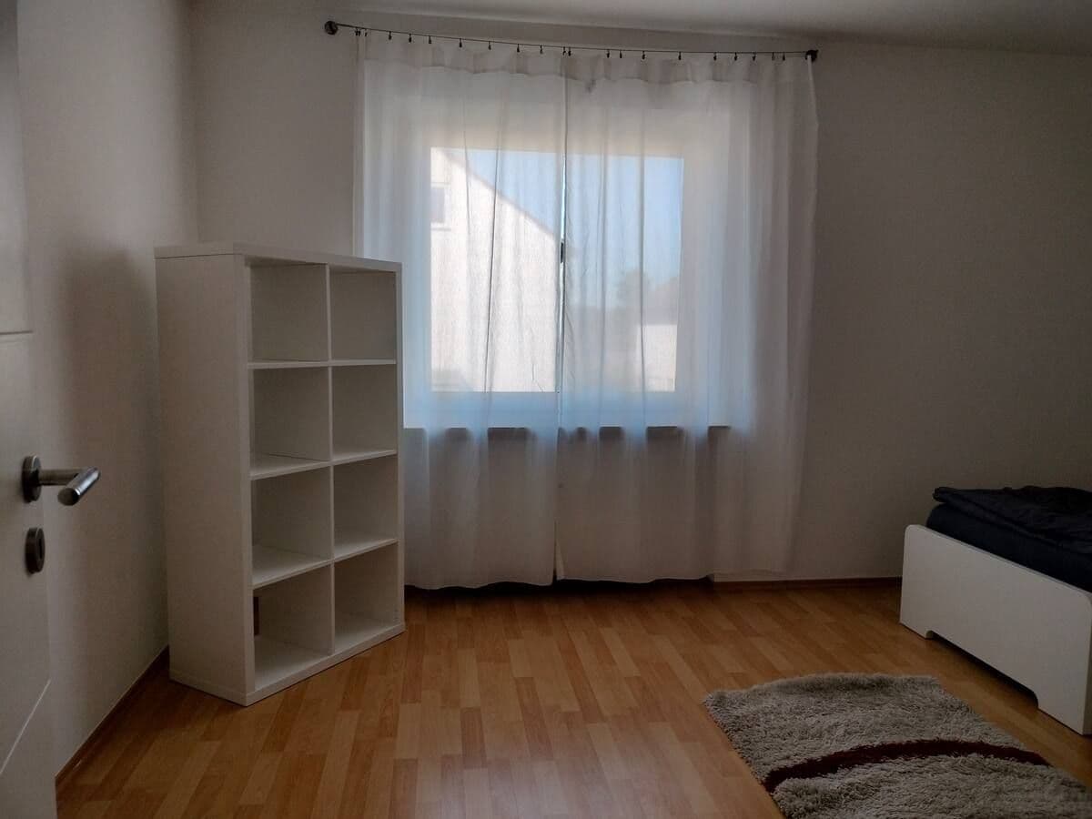 K-4 - großzügige, möblierte 3-Zimmer Wohnung mit Balkon Bild 6