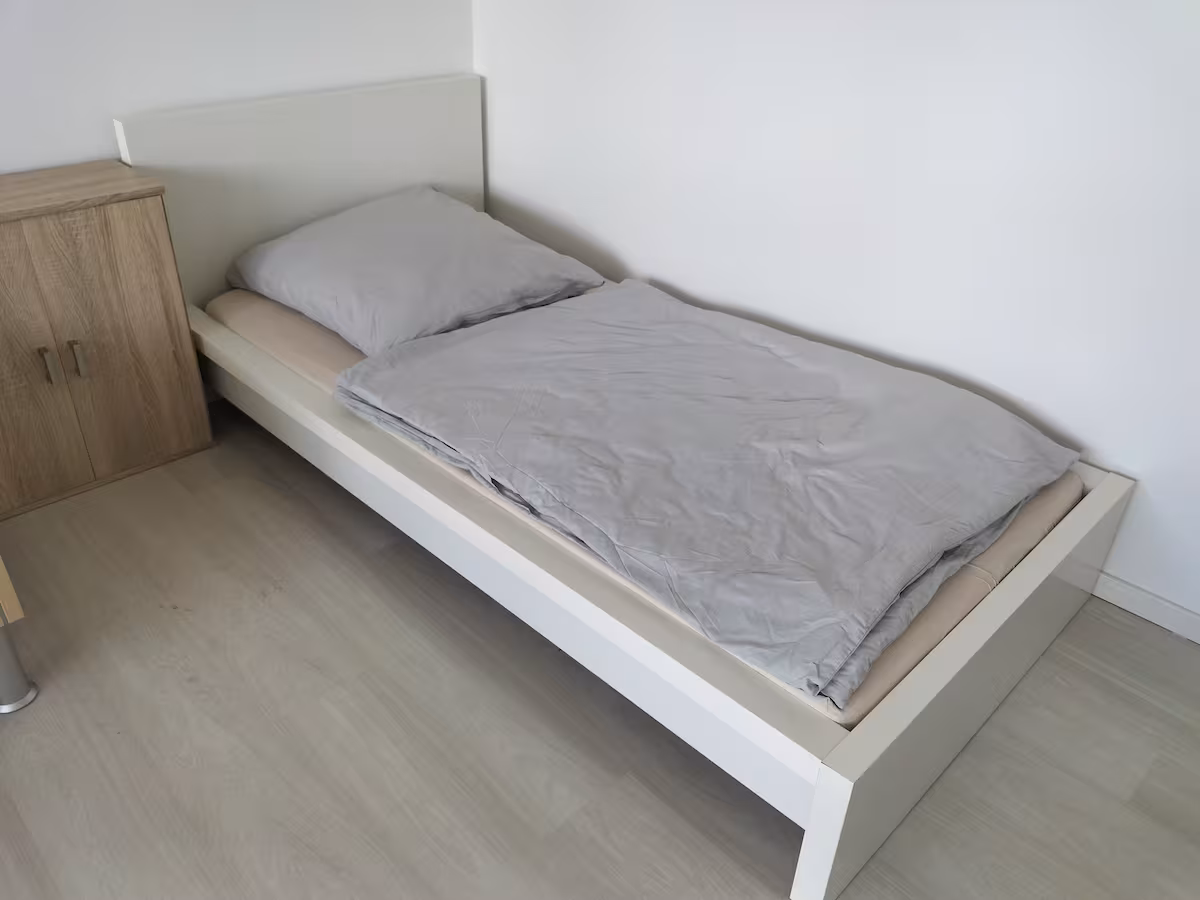 T-2 - großzügiges 2 Zimmer Apartment in Trebur Bild 14