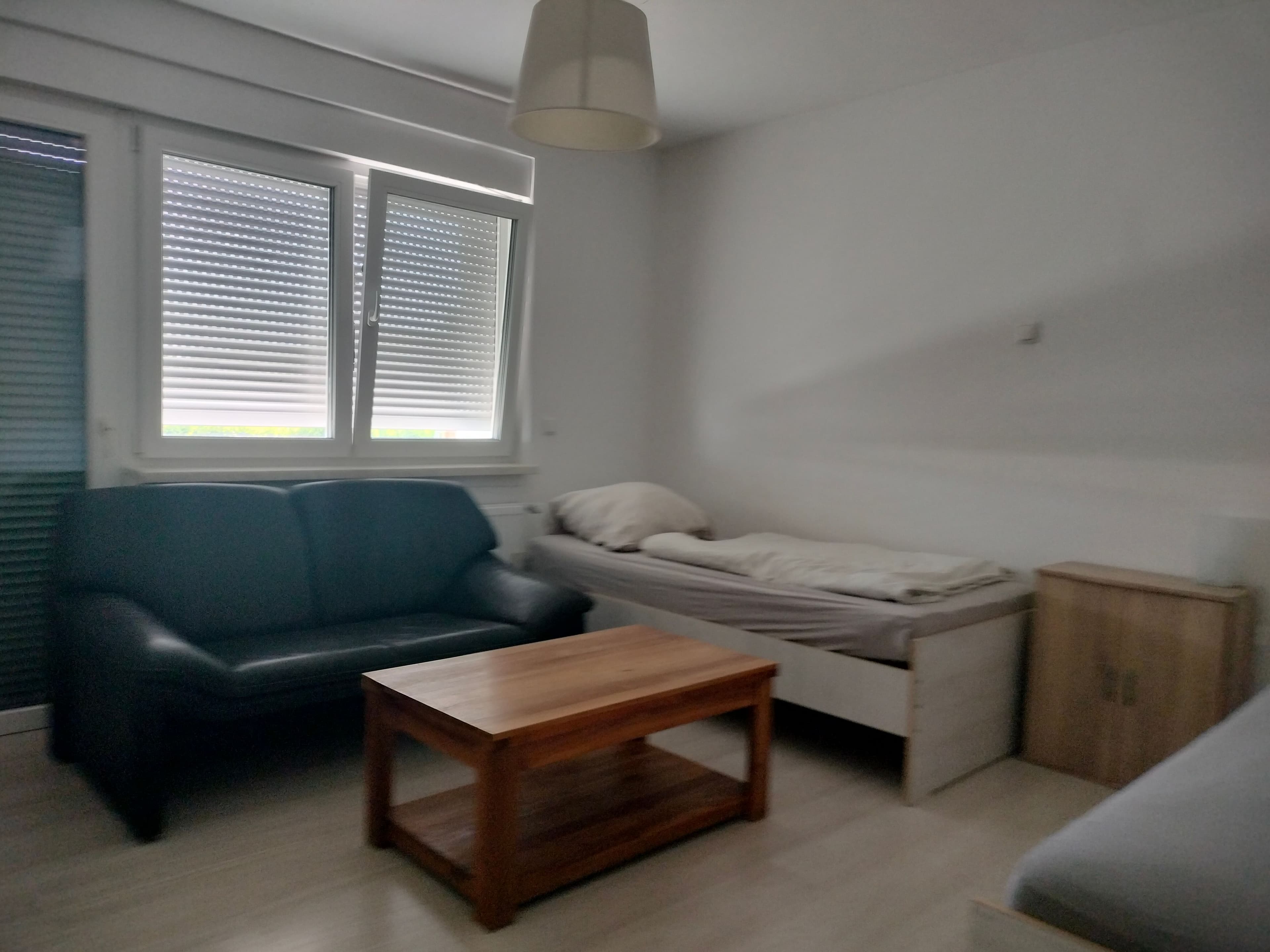 T-2 - großzügiges 2 Zimmer Apartment in Trebur Bild 12