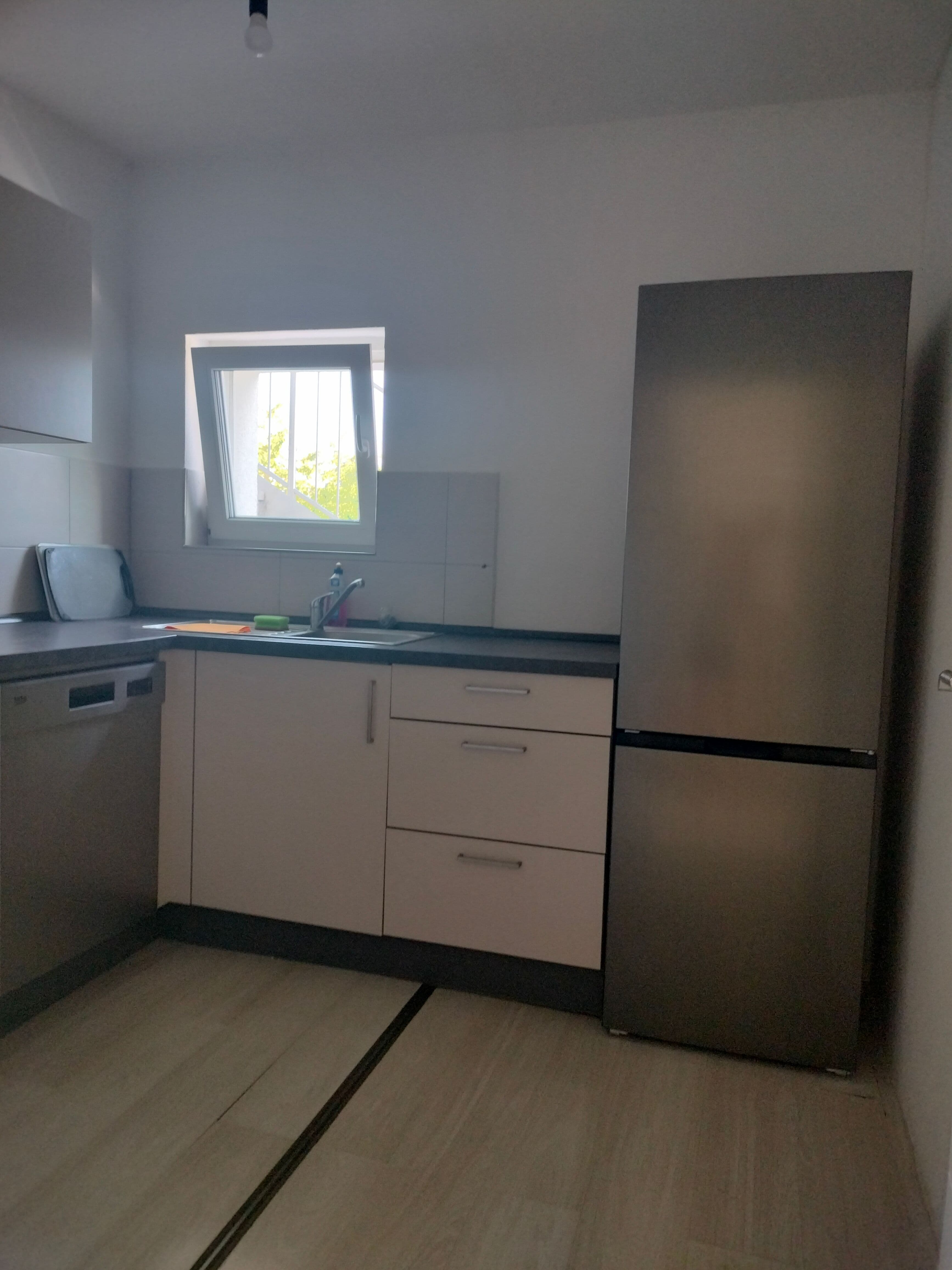 T-2 - großzügiges 2 Zimmer Apartment in Trebur Bild 9